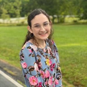 Meet your Posher, Eliana